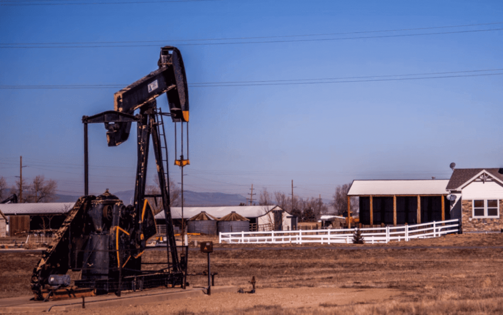 Oil and Gas rig close to homes