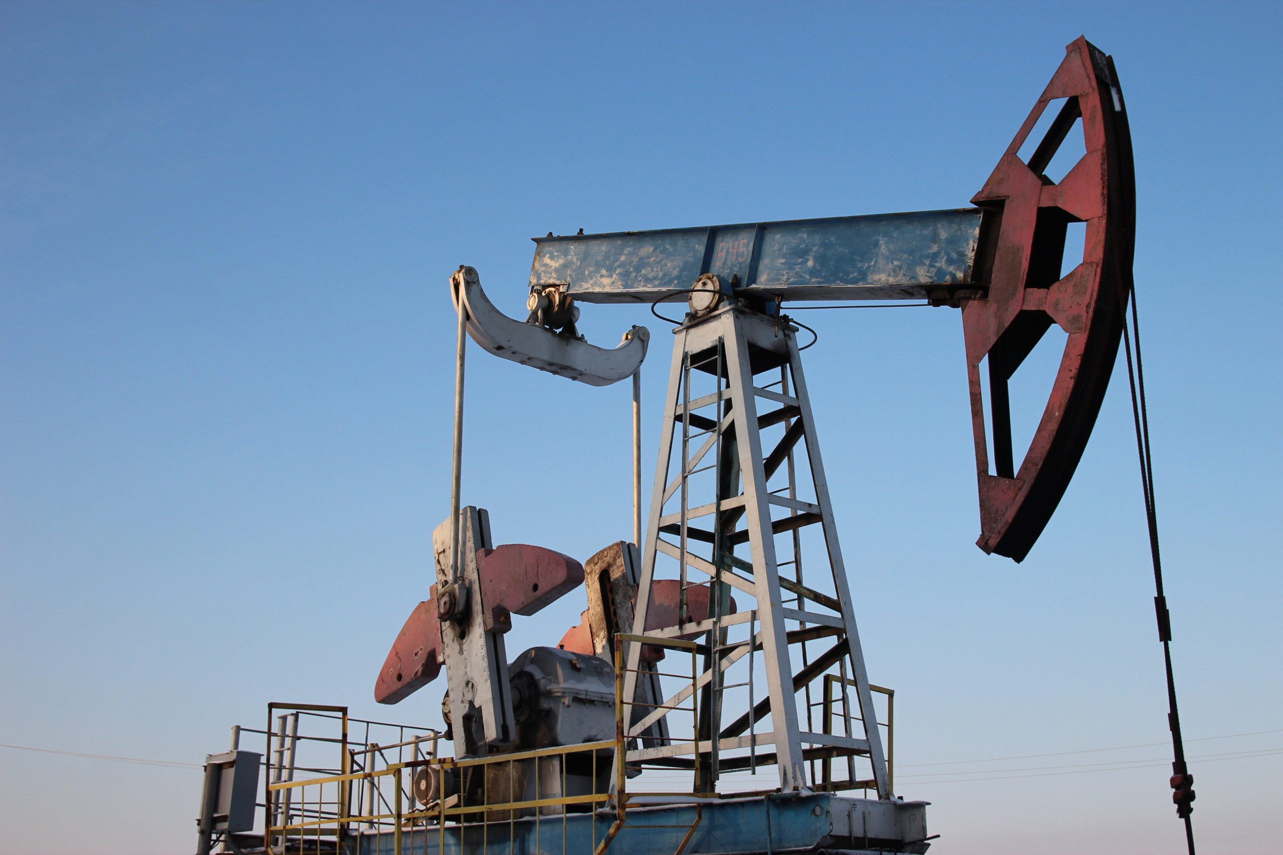 Oil rig Colorado