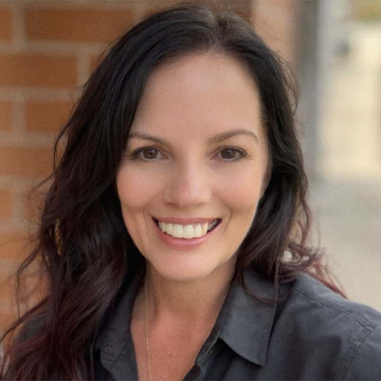 Headshot for Amy Wiles